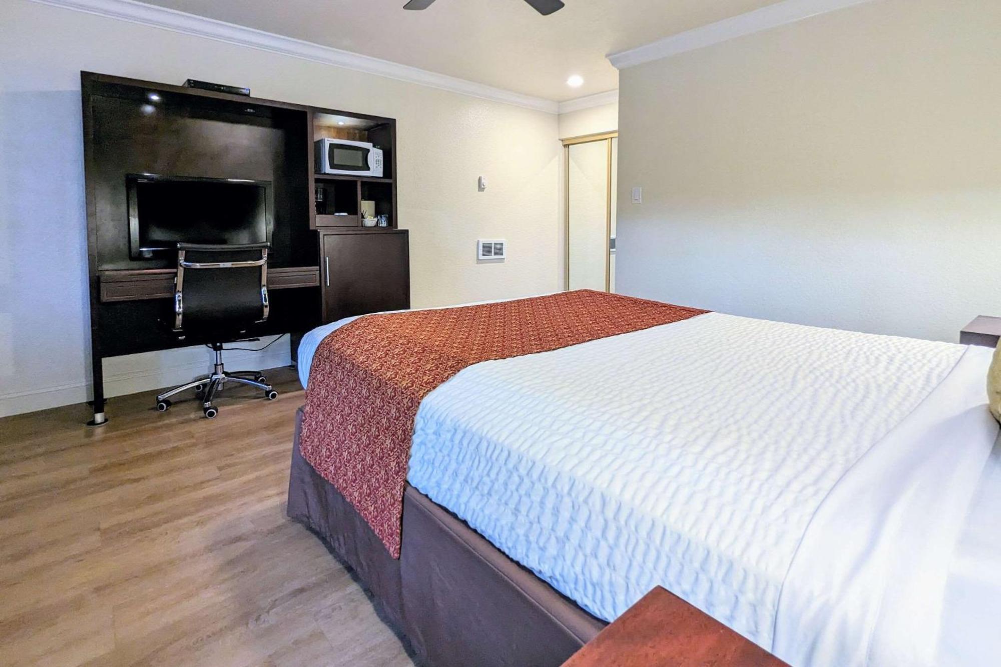 Clarion Collection Wilkie'S Inn Pacific Grove - Monterey Dış mekan fotoğraf