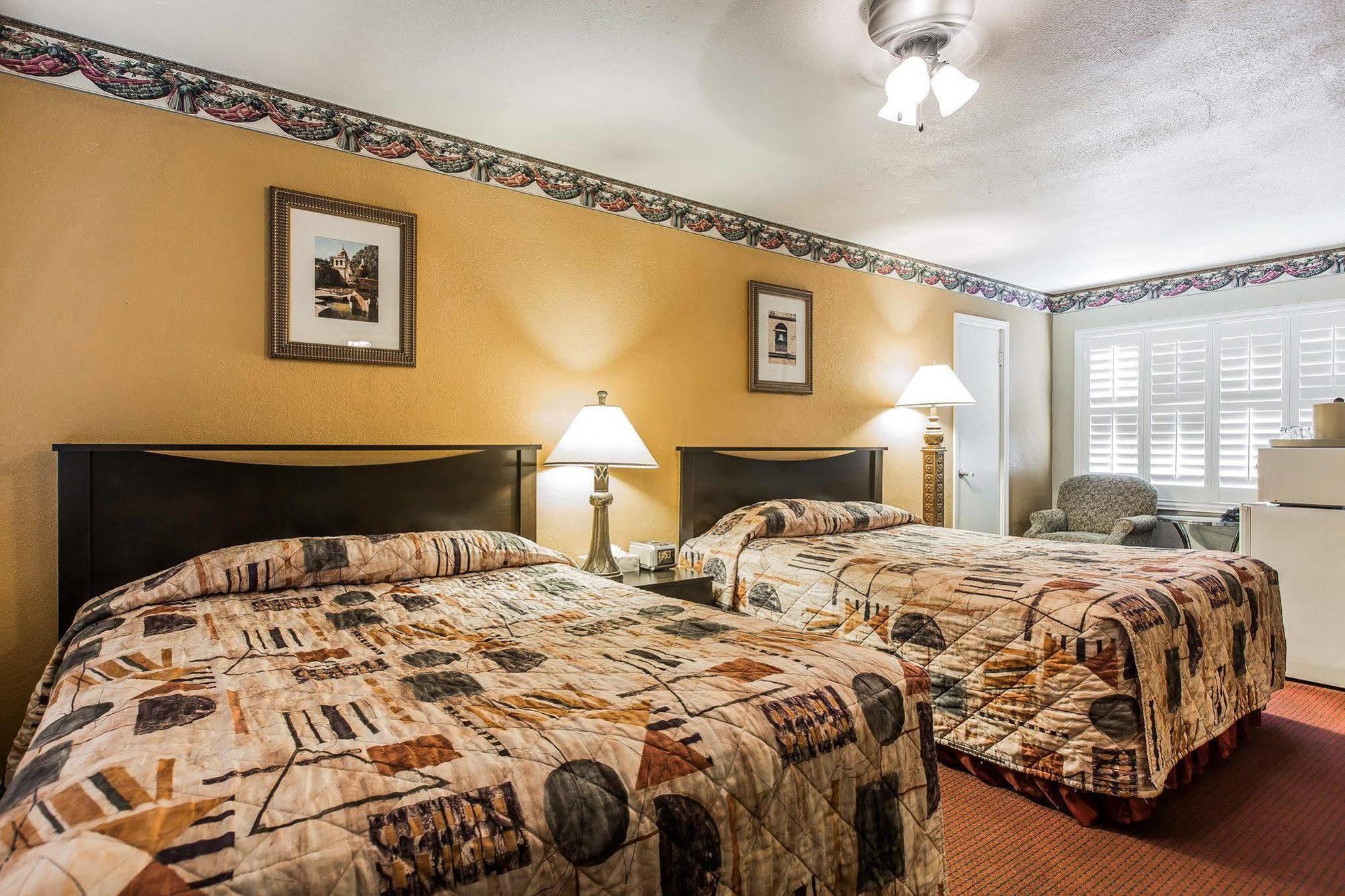 Clarion Collection Wilkie'S Inn Pacific Grove - Monterey Dış mekan fotoğraf